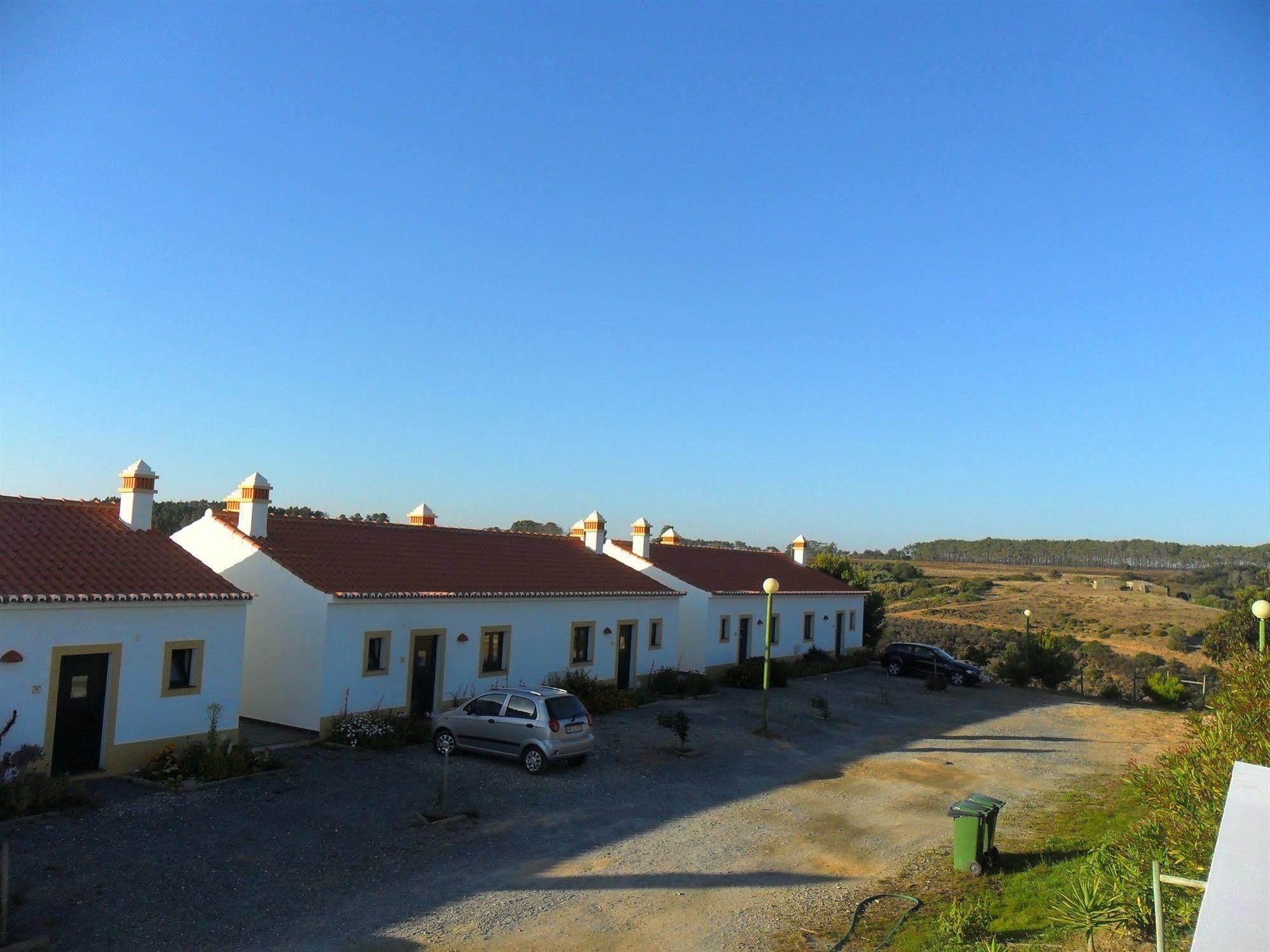 Monte Carvalhal Da Rocha Hotel Zambujeira do Mar Exterior photo