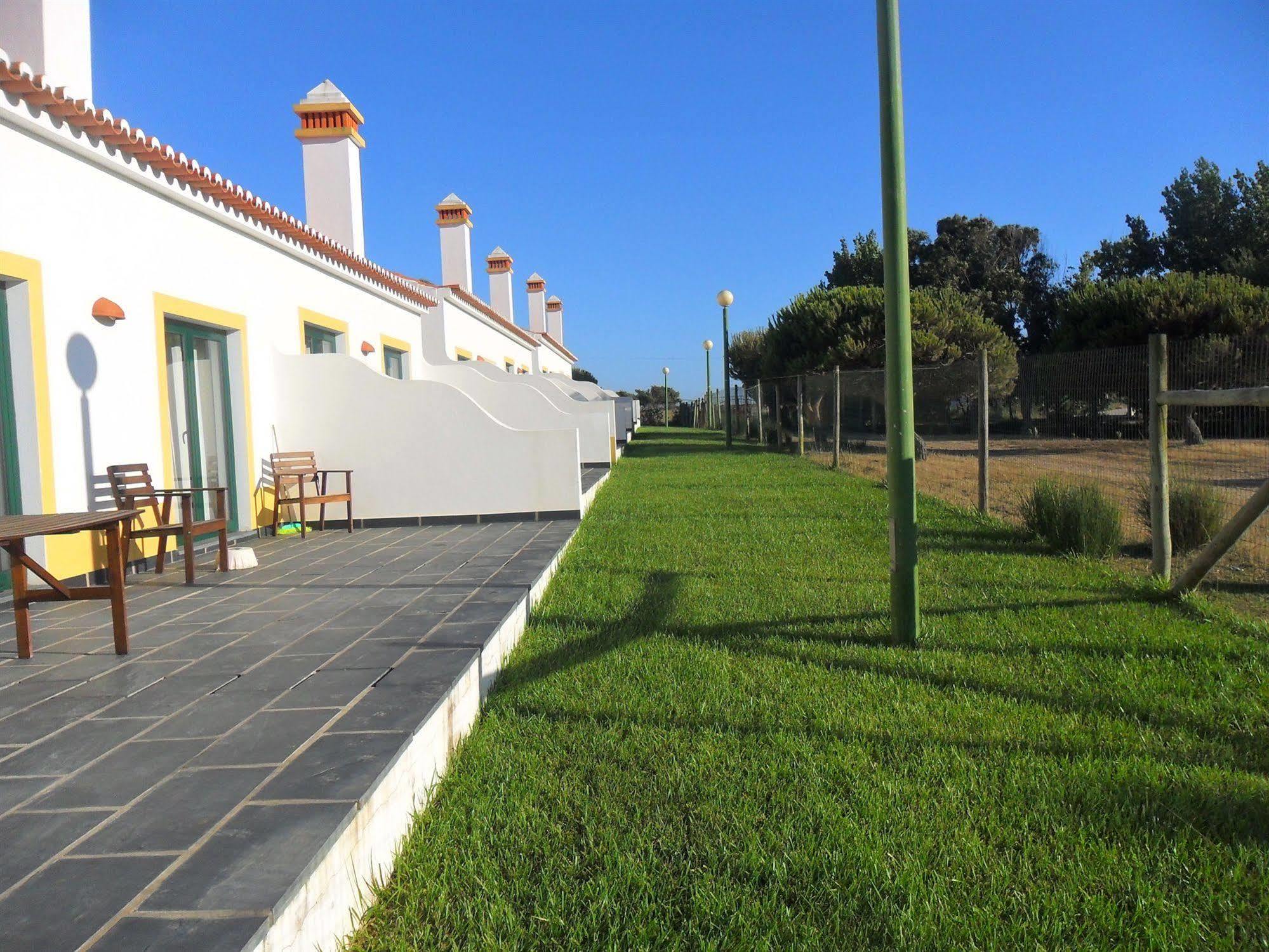 Monte Carvalhal Da Rocha Hotel Zambujeira do Mar Exterior photo